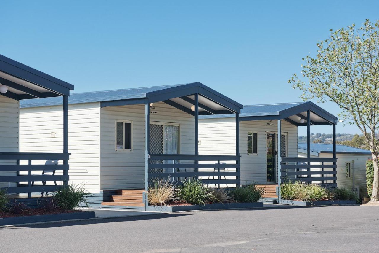 Crestview Tourist Park Hotel Queanbeyan Exterior photo