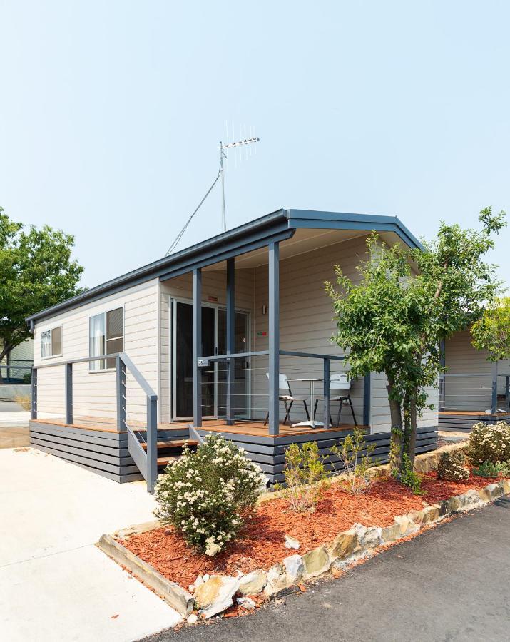 Crestview Tourist Park Hotel Queanbeyan Exterior photo
